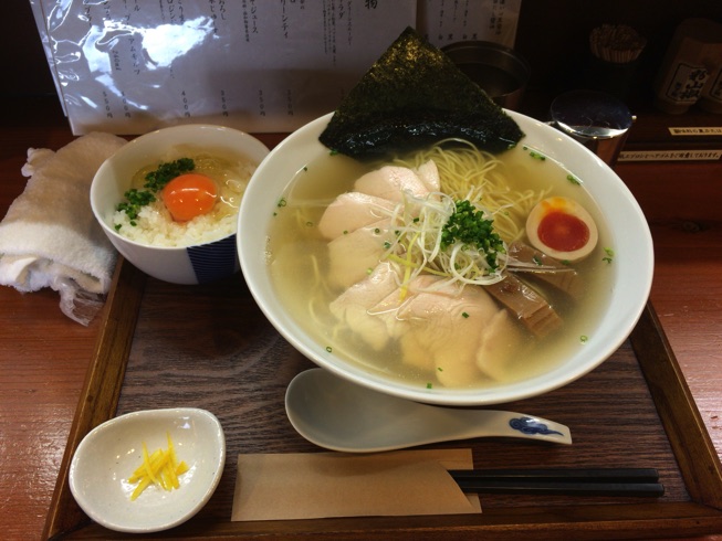 【麺屋猪一】味・サービス、すべてが最高級　絶品プレミアムラーメンを頂く
