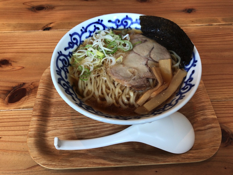 （閉店）【支那そば 月や 薬院店】老若男女全員スープ完飲っ！ハイレベルしょう油ラーメンを食べてきました。