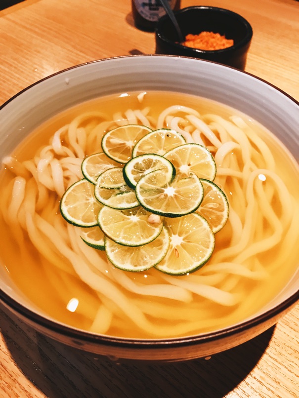 【二◯加屋長介 】名物すだちうどんが激ウマい！ハイクオリティな九州郷土料理は必食！