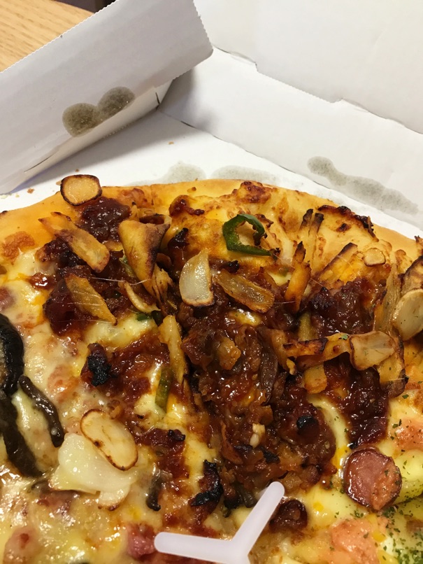 pizzaHat_hkt_8.jpg PizzaHat hkt 8