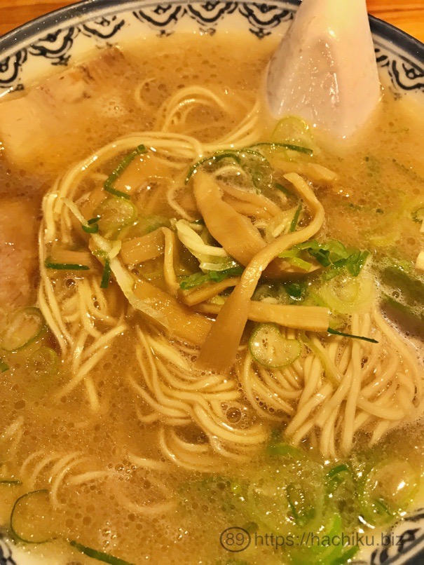 天神赤のれん　ラーメン　メンマ