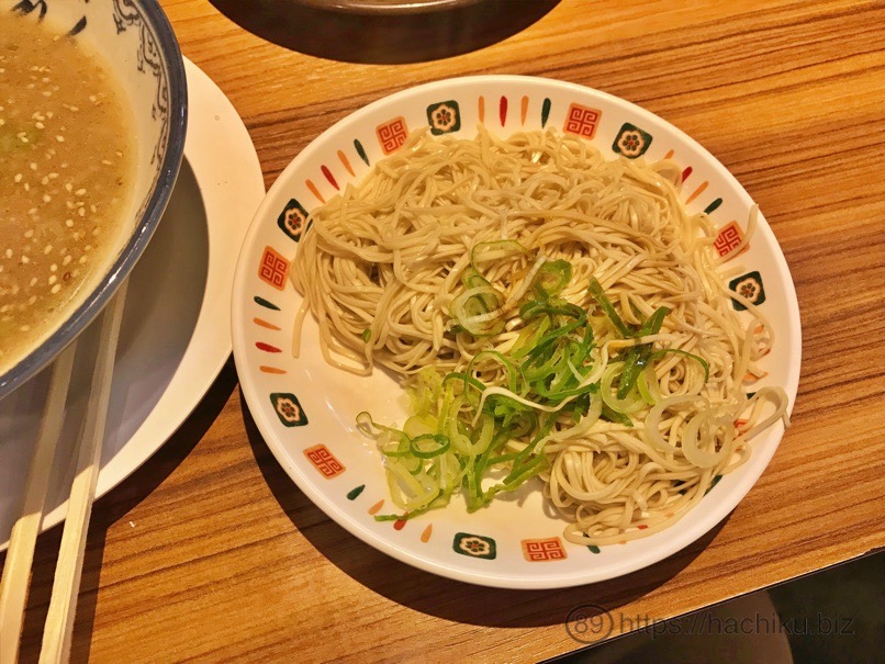 天神赤のれん　ラーメン　替え玉