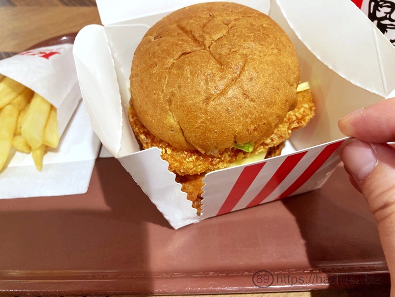 KFC DX chicken sand8
